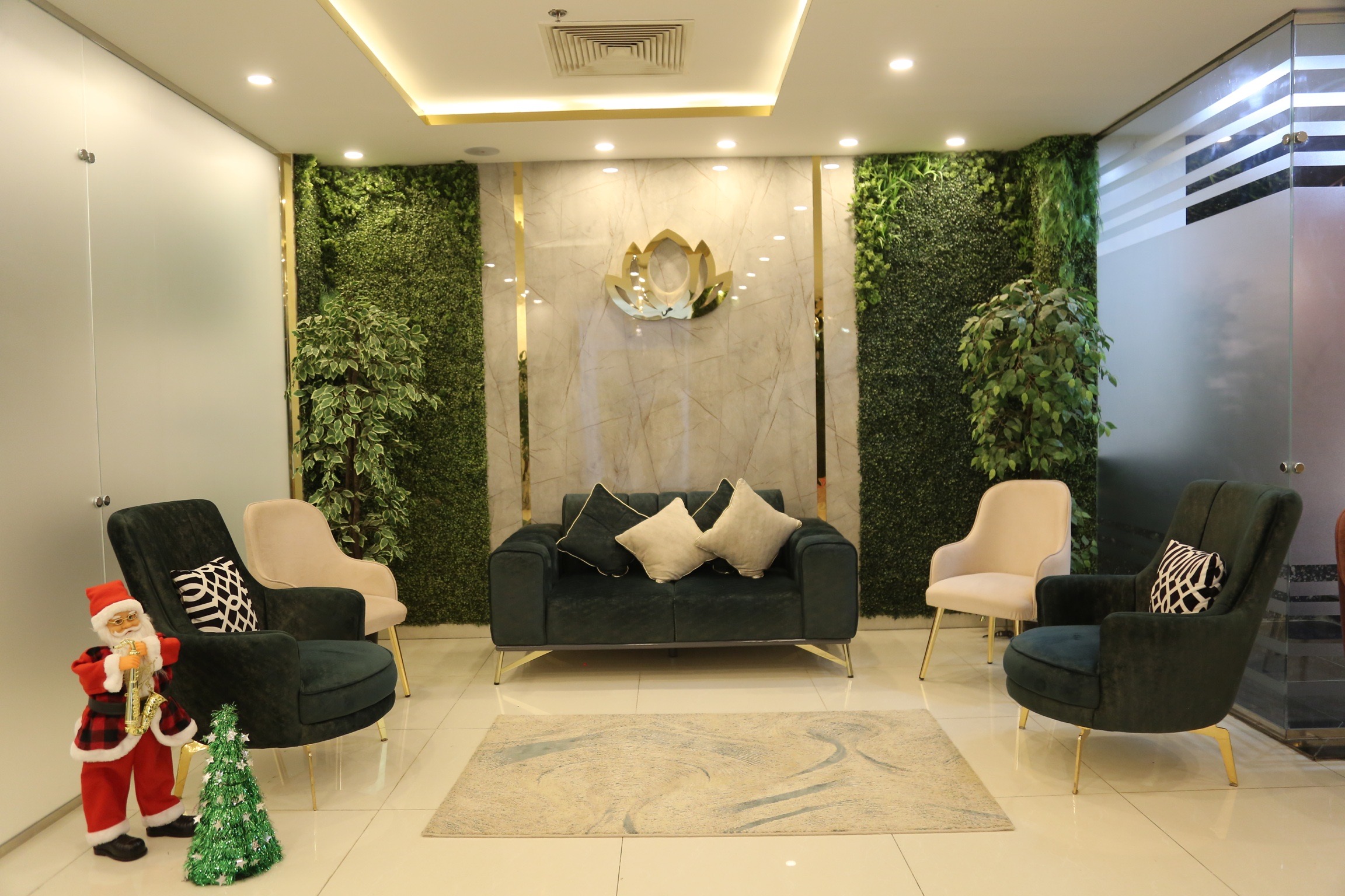 NeoDerma Clinic waiting area